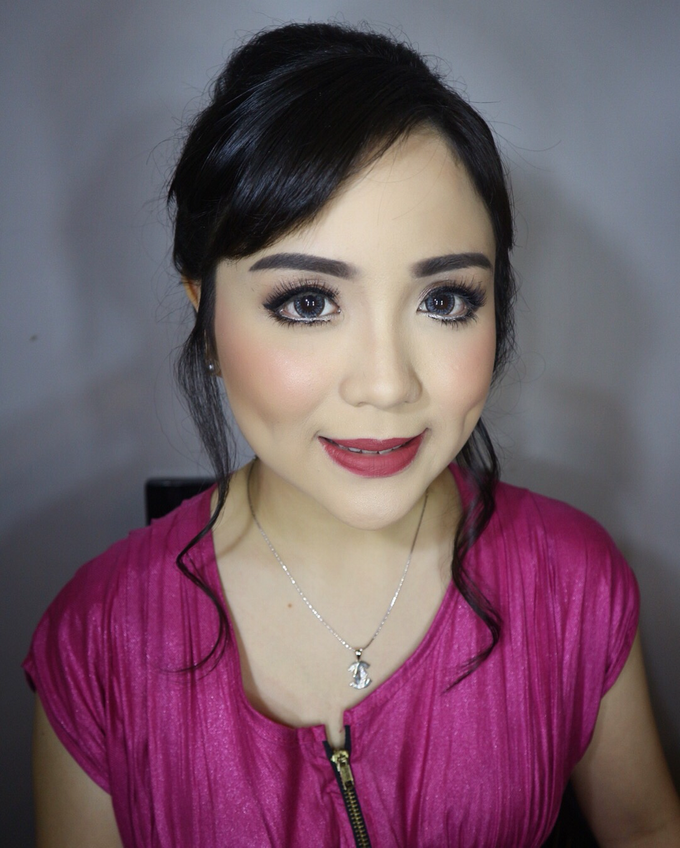 Mrs. Caroline by MakeupbyStephanieTan (M.U.S.T) - 003