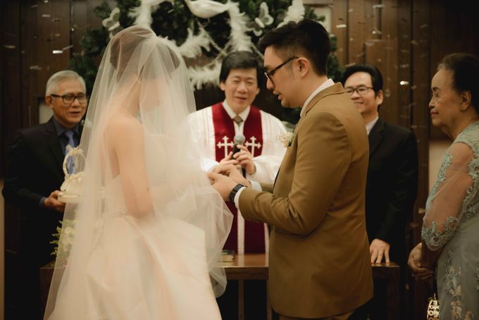 The Wedding of Junio & Priscillia by Laurent Agustine by LOTA - 024 The Wedding of Junio & Priscillia by Laurent Agustine by LOTA - 024