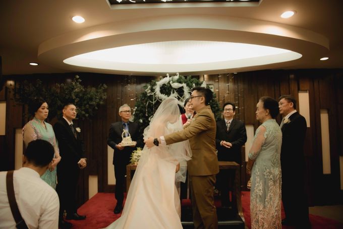 The Wedding of Junio & Priscillia by Laurent Agustine by LOTA - 025 The Wedding of Junio & Priscillia by Laurent Agustine by LOTA - 025
