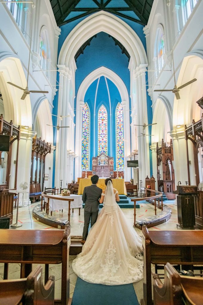 St Andrew's Cathedral Wedding by GrizzyPix Photography - 001