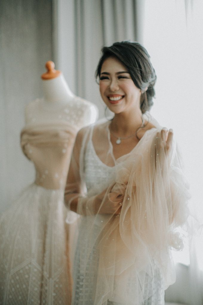 Markus & Ferli Wedding Day - Grand Mercure Kemayoran by Yogie Pratama - 002 Markus & Ferli Wedding Day - Grand Mercure Kemayoran by Yogie Pratama - 002