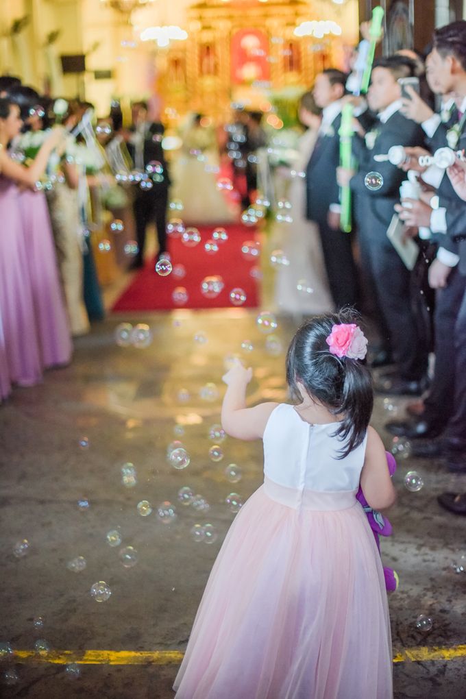 Marty & Nino Shangrila at the Fort wedding by Foreveryday Photography - 028 Marty & Nino Shangrila at the Fort wedding by Foreveryday Photography - 028