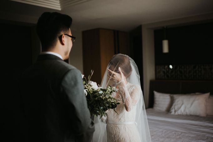 Alfred & Mega Wedding by Hilda by Bridestory - 012 Alfred & Mega Wedding by Hilda by Bridestory - 012