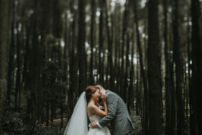 Alfred & Mega Wedding by Hilda by Bridestory - 017 Alfred & Mega Wedding by Hilda by Bridestory - 017