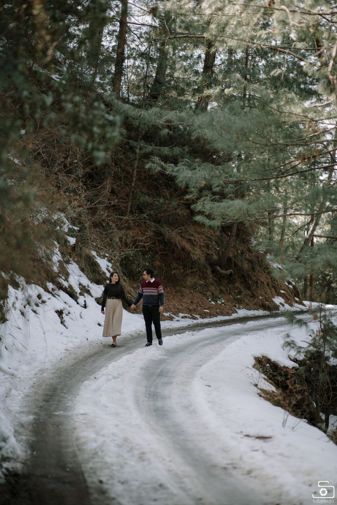 Megha and Aishwarya - Pre-wedding Shoot in Himachal Pradesh - Safarsaga Films by Safarsaga Films - 021