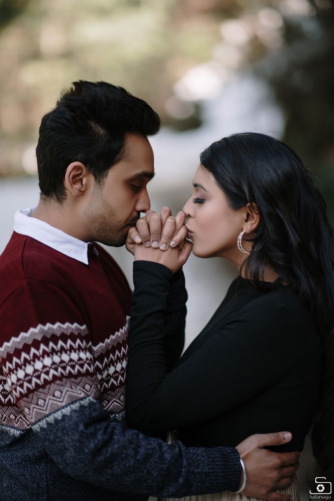 Megha and Aishwarya - Pre-wedding Shoot in Himachal Pradesh - Safarsaga Films by Safarsaga Films - 028 Megha and Aishwarya - Pre-wedding Shoot in Himachal Pradesh - Safarsaga Films by Safarsaga Films - 028