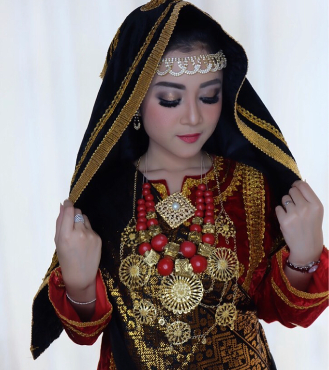 Makeup Wedding By Melani Indrawan by Melani Indrawan - 004 Makeup Wedding By Melani Indrawan by Melani Indrawan - 004