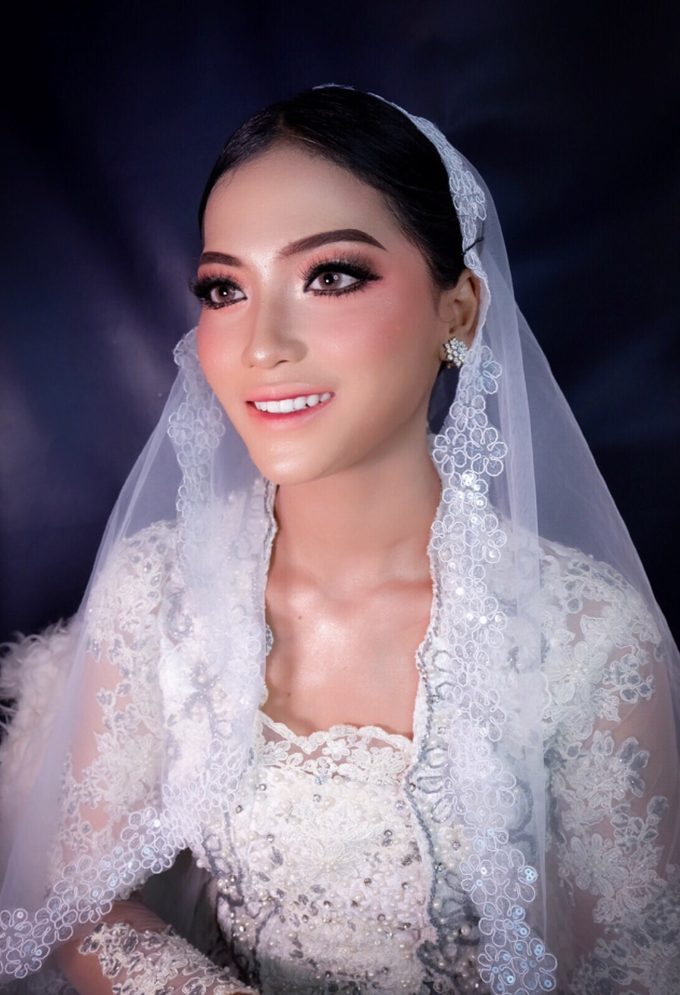 Makeup Wedding By Melani Indrawan by Melani Indrawan - 006 Makeup Wedding By Melani Indrawan by Melani Indrawan - 006