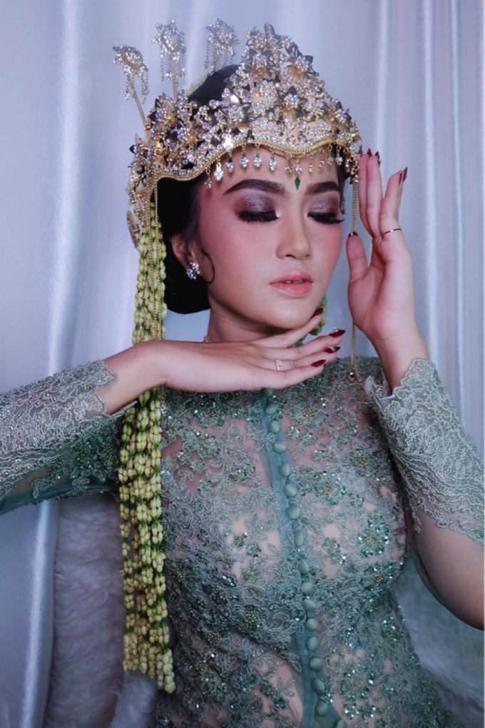 Makeup Wedding By Melani Indrawan by Melani Indrawan - 009 Makeup Wedding By Melani Indrawan by Melani Indrawan - 009