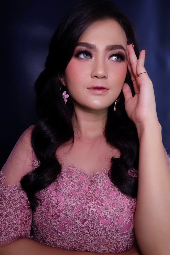 Makeup Wedding By Melani Indrawan by Melani Indrawan - 014 Makeup Wedding By Melani Indrawan by Melani Indrawan - 014
