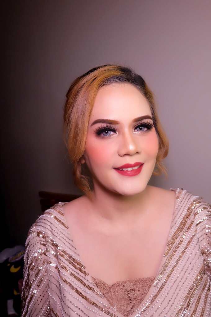 Party,Lamaran dan Sister of bride makeup by Melani Indrawan - 013 Party,Lamaran dan Sister of bride makeup by Melani Indrawan - 013