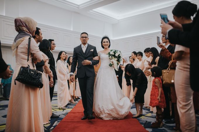 Puti & Rama Wedding Highlight by IKK Wedding Planner - 012 Puti & Rama Wedding Highlight by IKK Wedding Planner - 012