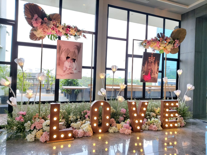 Sky Ball Room Wedding Kevin & Yunita by Mercure Jakarta Sabang - 002 Sky Ball Room Wedding Kevin & Yunita by Mercure Jakarta Sabang - 002