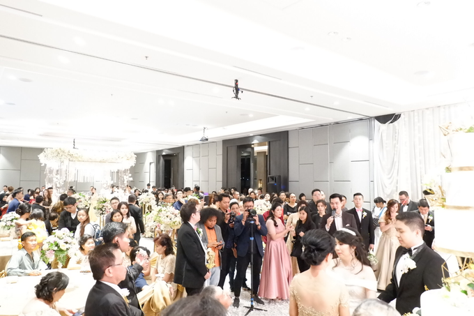 Sky Ball Room Wedding Kevin & Yunita by Mercure Jakarta Sabang - 015 Sky Ball Room Wedding Kevin & Yunita by Mercure Jakarta Sabang - 015