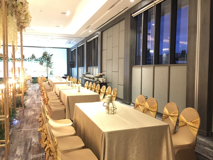 SKY BALL ROOM WEDDING KURNIAWAN & RIRIN by Mercure Jakarta Sabang - 024 SKY BALL ROOM WEDDING KURNIAWAN & RIRIN by Mercure Jakarta Sabang - 024