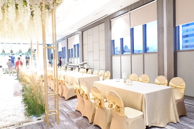 SKY BALL ROOM WEDDING KURNIAWAN & RIRIN by Mercure Jakarta Sabang - 032 SKY BALL ROOM WEDDING KURNIAWAN & RIRIN by Mercure Jakarta Sabang - 032