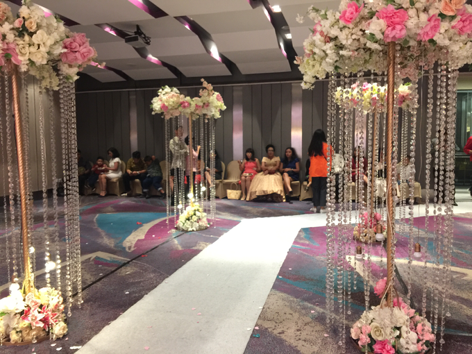 Lobby Area Wedding Erick & Vivi by Mercure Jakarta Sabang - 002 Lobby Area Wedding Erick & Vivi by Mercure Jakarta Sabang - 002