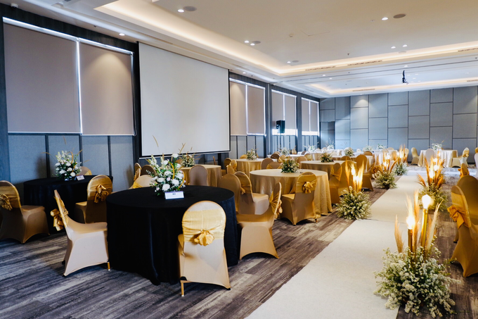 New Normal Wedding Jesi & Ju Patric by Mercure Jakarta Sabang - 003 New Normal Wedding Jesi & Ju Patric by Mercure Jakarta Sabang - 003