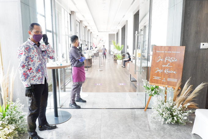 New Normal Wedding Jesi & Ju Patric by Mercure Jakarta Sabang - 016 New Normal Wedding Jesi & Ju Patric by Mercure Jakarta Sabang - 016