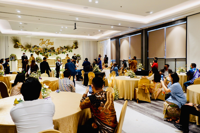 New Normal Wedding Jesi & Ju Patric by Mercure Jakarta Sabang - 031 New Normal Wedding Jesi & Ju Patric by Mercure Jakarta Sabang - 031