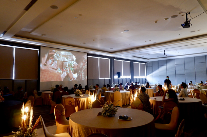 New Normal Wedding Jesi & Ju Patric by Mercure Jakarta Sabang - 032 New Normal Wedding Jesi & Ju Patric by Mercure Jakarta Sabang - 032