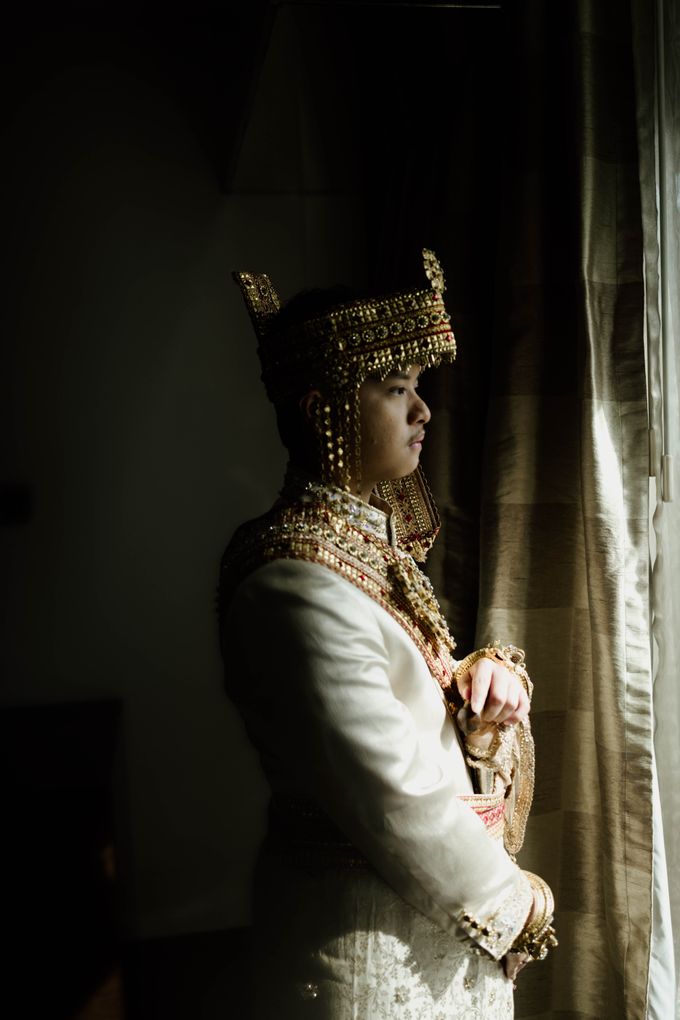 Merry & Anugrah Wedding at Kempinski Ballroom Jakarta by AKSA Creative - 033 Merry & Anugrah Wedding at Kempinski Ballroom Jakarta by AKSA Creative - 033