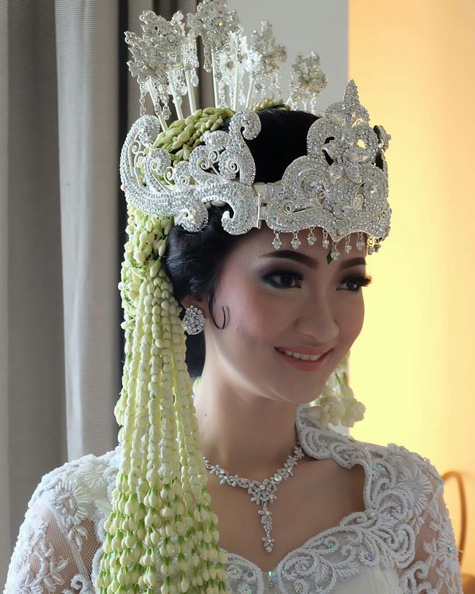 Akad Nikah Kinanti Dan Yoga Adat Sunda By D Soewarna Wedding Planning Bridestory Com