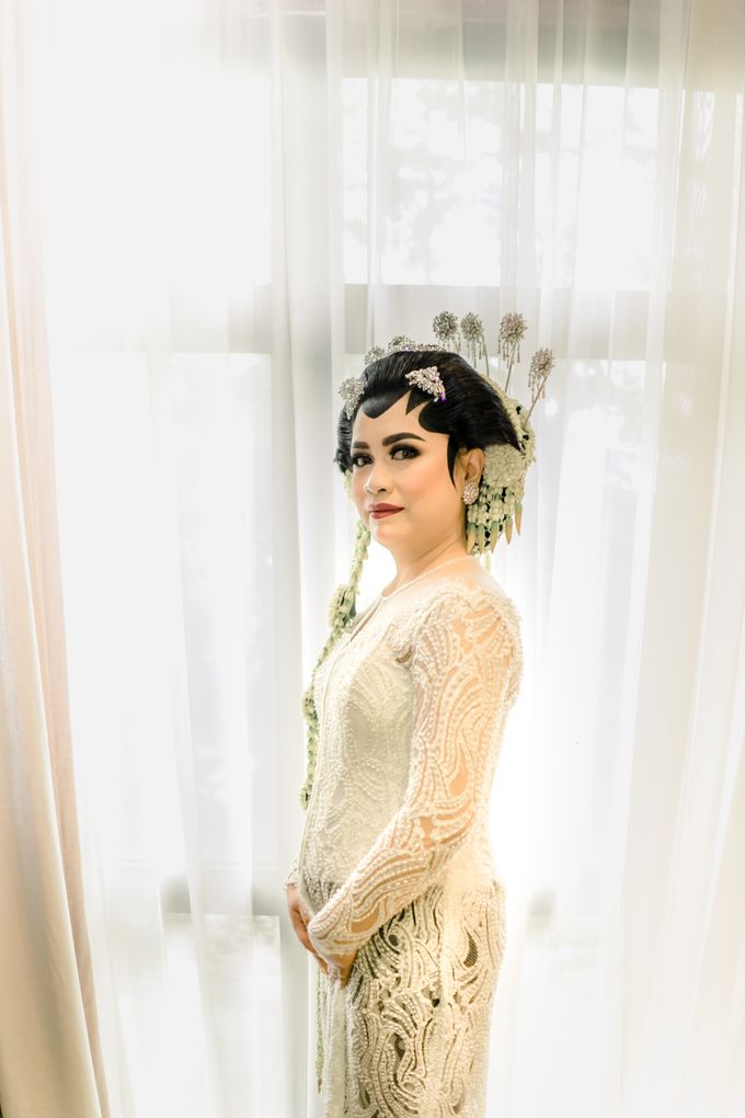 Yuni & Noval by Majestic Photograph - 033 Yuni & Noval by Majestic Photograph - 033
