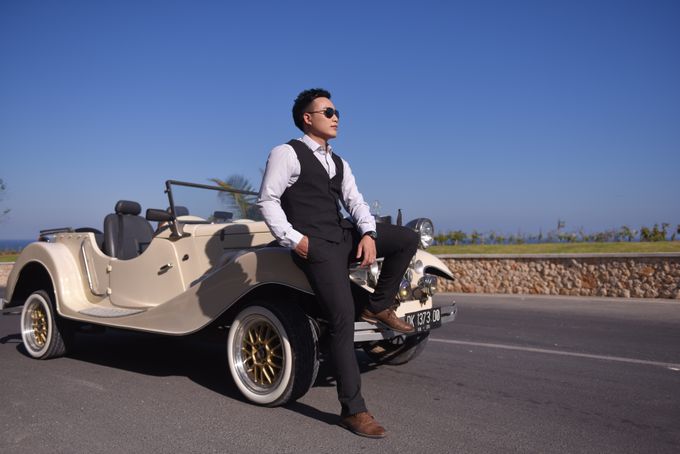 White Classic Car by Bali Classic Community - 032 White Classic Car by Bali Classic Community - 032