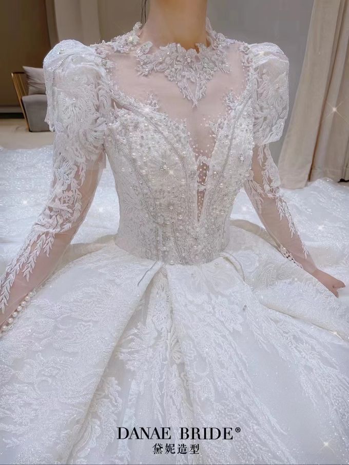 Wedding Dress by Sewa Gaun Pesta - 035 Wedding Dress by Sewa Gaun Pesta - 035