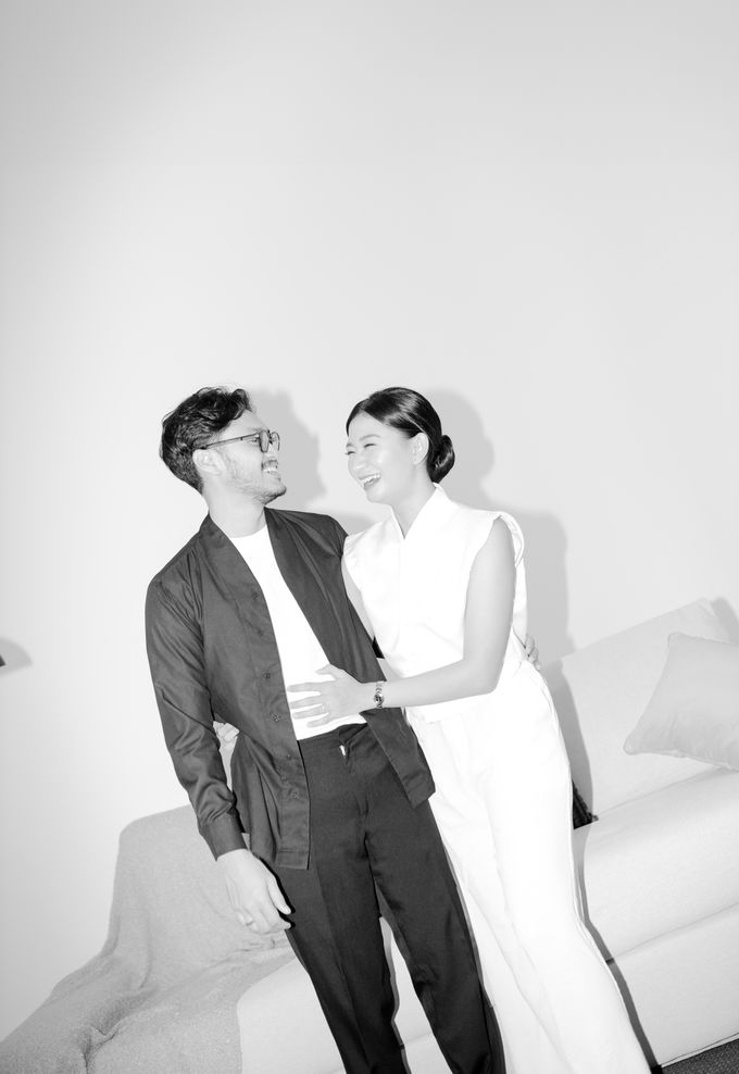 Intimate Session Belinda & Adit - Studio Session by Moar Picture - 007