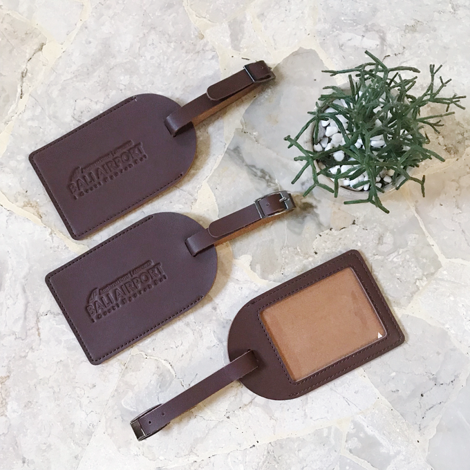 Luggage tag Souvenir by Molusca Project - 002 Luggage tag Souvenir by Molusca Project - 002