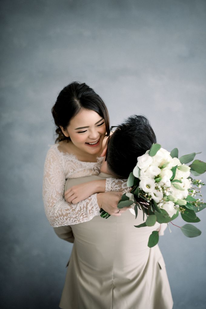 Prewedding Charisto & Tere (STUDIO) by Monchichi - 002 Prewedding Charisto & Tere (STUDIO) by Monchichi - 002