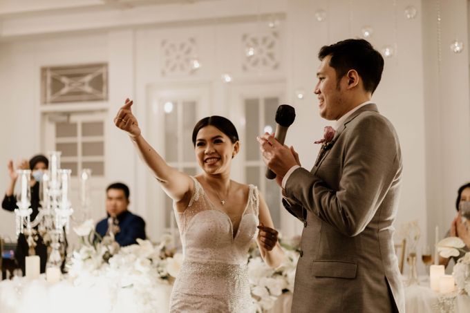 Kevin & Monica Wedding at Hermitage Jakarta by AKSA Creative - 005