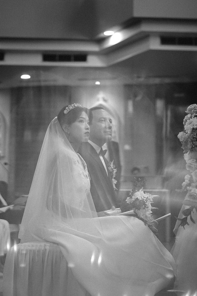 William & Ayuni's Holy Matrimony by Little Collins Photo