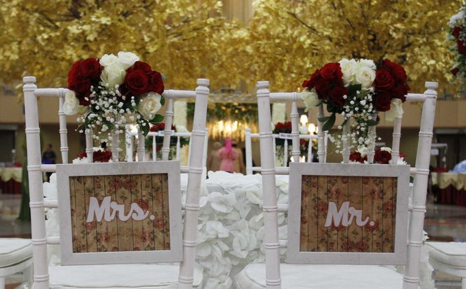 Dona & Pras by Charissa Event & Wedding Decoration - 011 Dona & Pras by Charissa Event & Wedding Decoration - 011