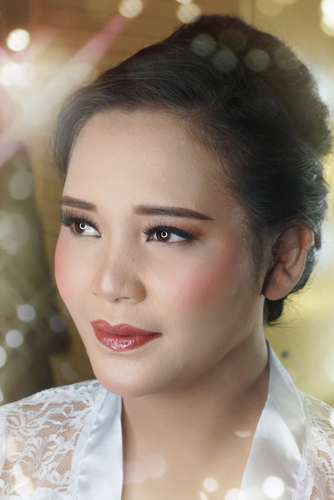 Ms. Patricia (Batak Holy Matrimony & Evening Look) by MRS Makeup & Bridal - 005