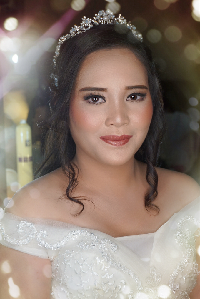 Ms. Patricia (Batak Holy Matrimony & Evening Look) by MRS Makeup & Bridal - 008