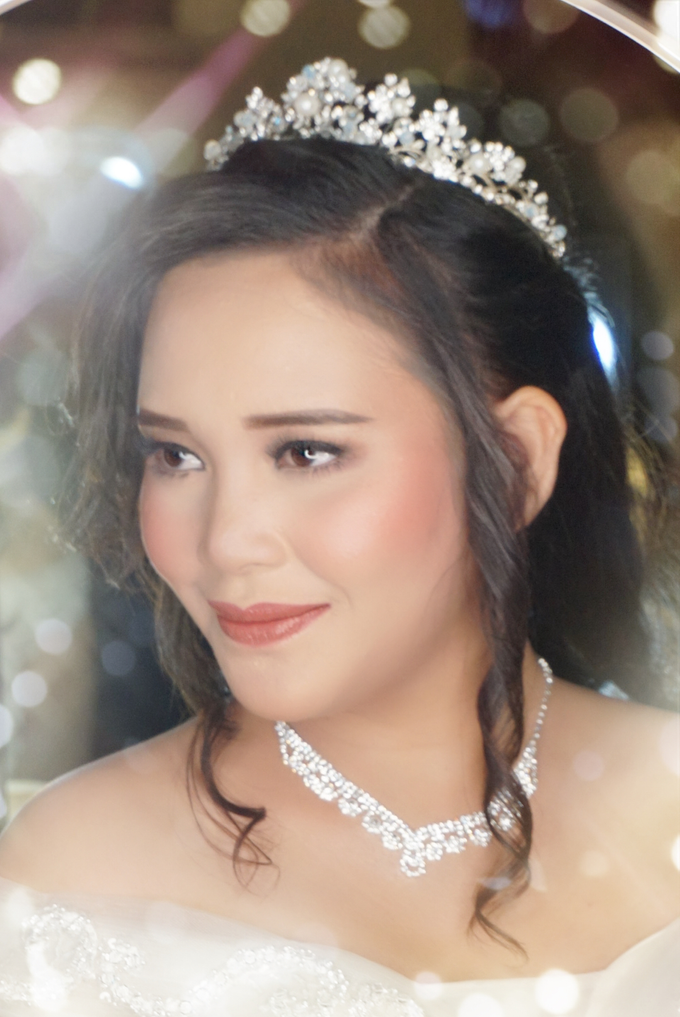 Ms. Patricia (Batak Holy Matrimony & Evening Look) by MRS Makeup & Bridal - 009 Ms. Patricia (Batak Holy Matrimony & Evening Look) by MRS Makeup & Bridal - 009