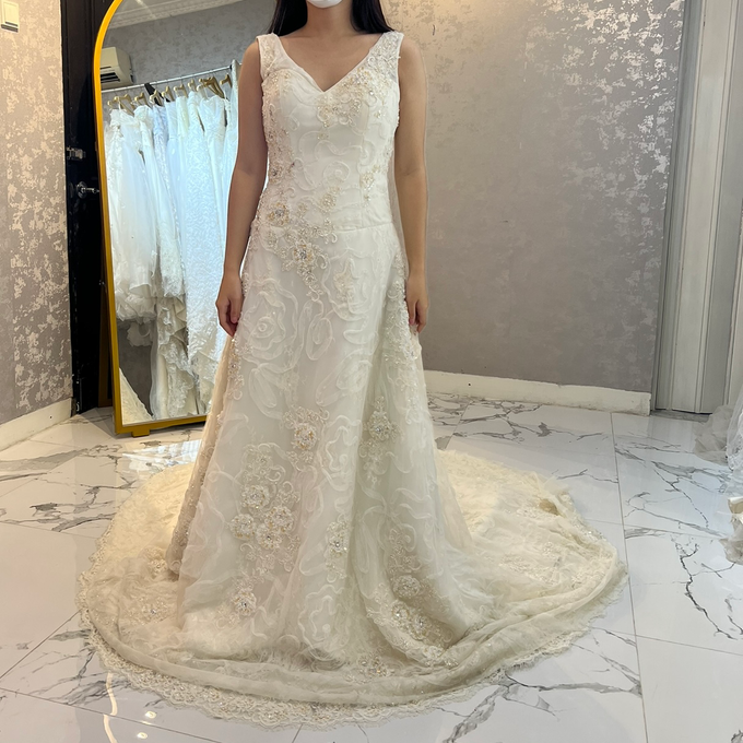 FREE WEDDING GOWN FOR #MRSBRIDE ❤️ by MRS Makeup & Bridal - 005 FREE WEDDING GOWN FOR #MRSBRIDE ❤️ by MRS Makeup & Bridal - 005