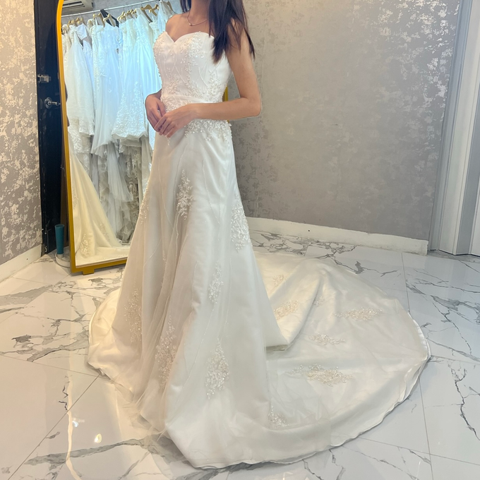 FREE WEDDING GOWN FOR #MRSBRIDE ❤️ by MRS Makeup & Bridal - 011 FREE WEDDING GOWN FOR #MRSBRIDE ❤️ by MRS Makeup & Bridal - 011