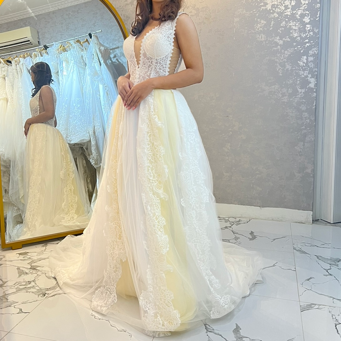 FREE WEDDING GOWN FOR #MRSBRIDE ❤️ by MRS Makeup & Bridal - 019 FREE WEDDING GOWN FOR #MRSBRIDE ❤️ by MRS Makeup & Bridal - 019