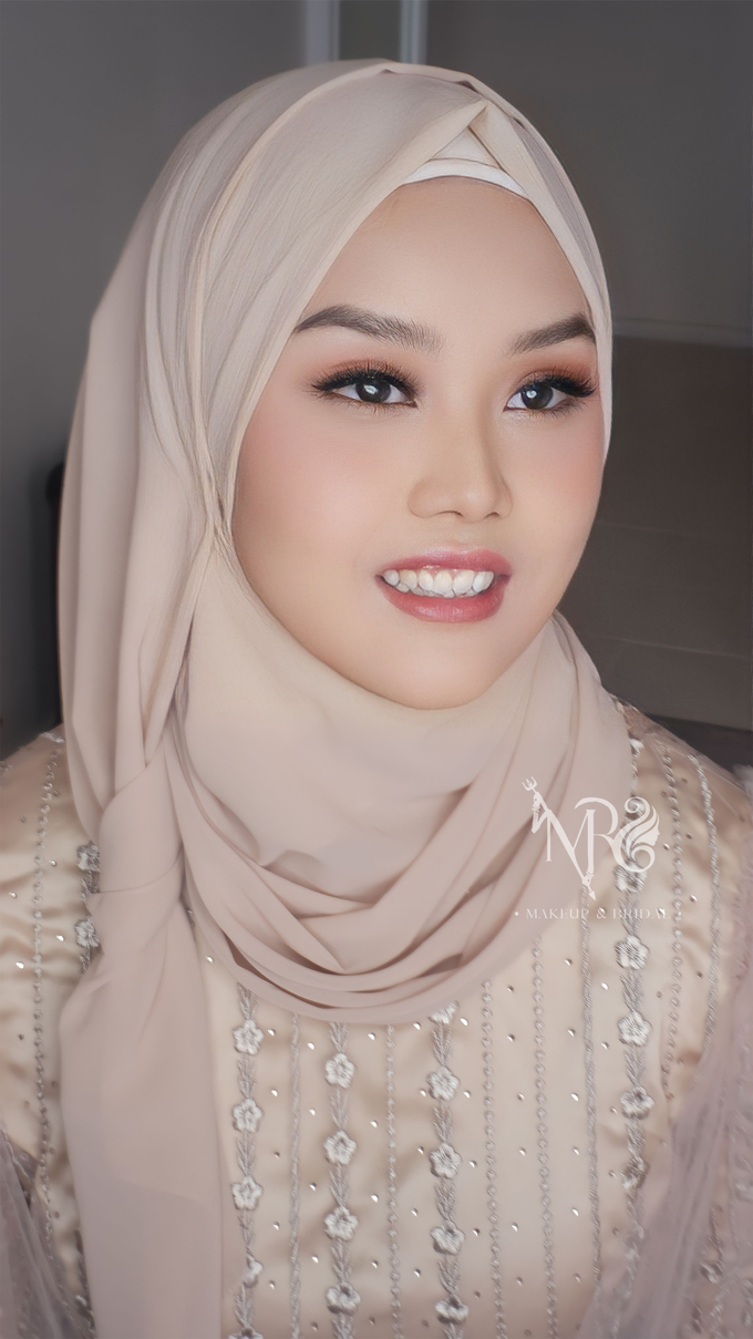 Ms. Alyshaa by MRS Makeup & Bridal - 003
