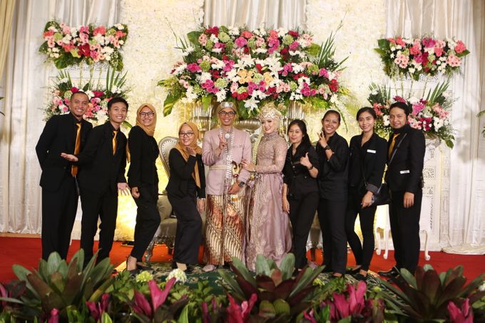 Earliera & Ary Wedding by PUSPITA SAWARGI (wedding and catering service) - 015