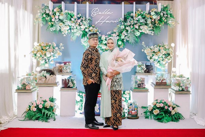 Engagement Bella + Hari by Happy Hour Fotografi - 002