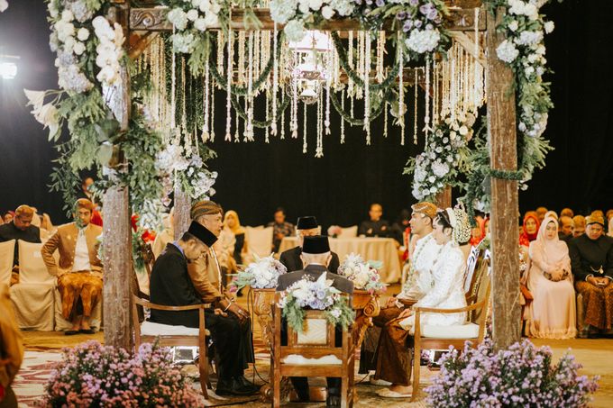 The Java Wedding of Hibiya & Bayu by ThePhotoCap.Inc - 029 The Java Wedding of Hibiya & Bayu by ThePhotoCap.Inc - 029
