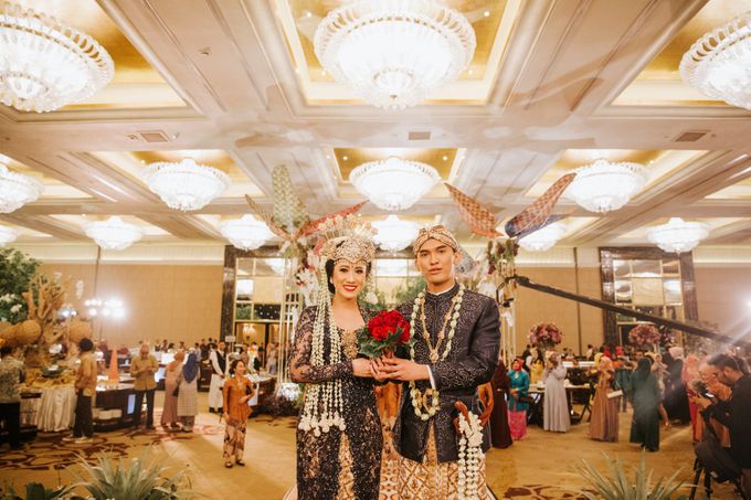 The Java Wedding of Hibiya & Bayu by ThePhotoCap.Inc - 050 The Java Wedding of Hibiya & Bayu by ThePhotoCap.Inc - 050