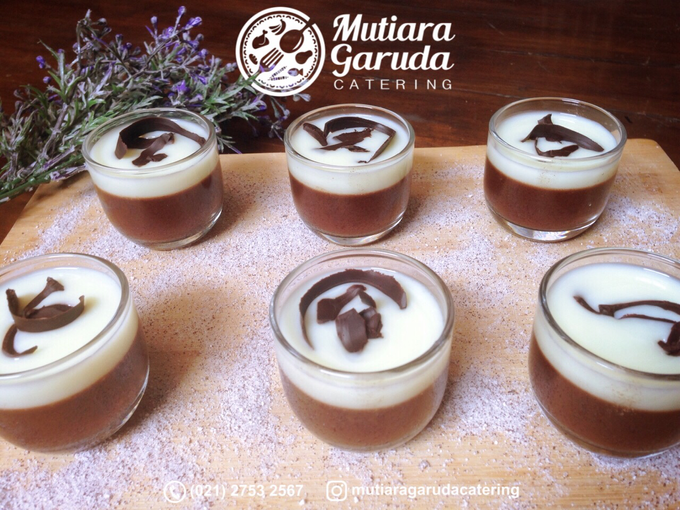 Our Cakes & Desserts by Mutiara Garuda Catering - 033