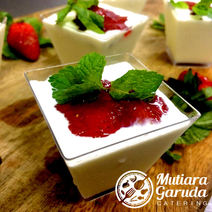 Our Cakes & Desserts by Mutiara Garuda Catering - 034