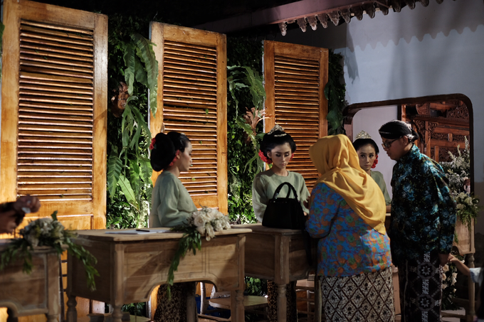 Pasar Rakyat Wedding Themed of Aviana & Sugi by Mutiara Garuda Catering - 007 Pasar Rakyat Wedding Themed of Aviana & Sugi by Mutiara Garuda Catering - 007